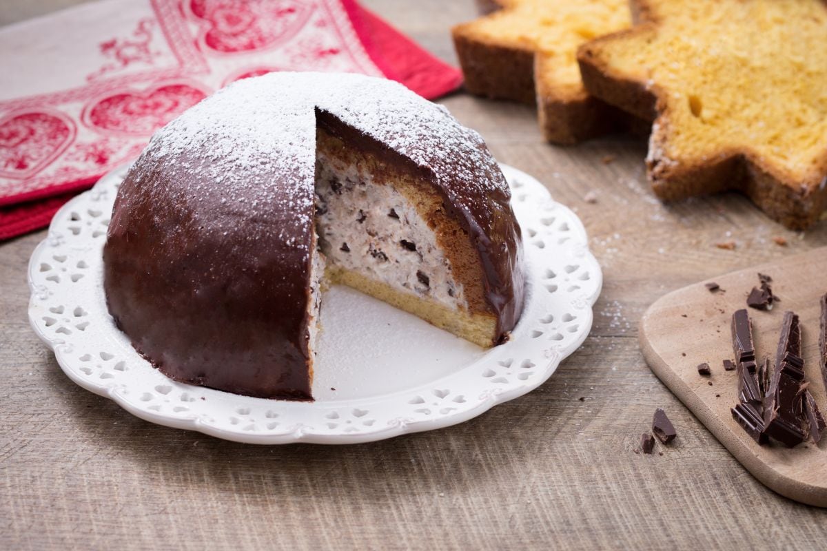Pandoro Italian Christmas cake - recipe
