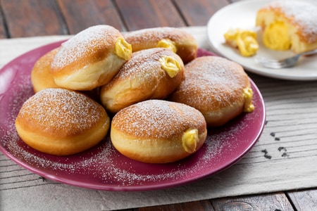 Bomboloni