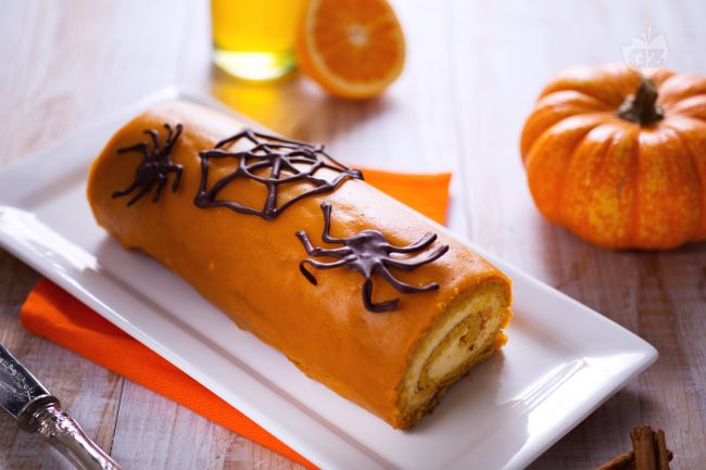 https://www.giallozafferano.com/images/237-23727/Sweet-Halloween-roll_650x433_wm.jpg