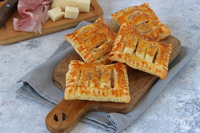 Ham Pastry Italian Recipes By GialloZafferano   Ham Pastry 650x433 Wm 