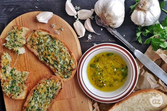 Garlic Bread With Dip Italian Recipes By Giallozafferano