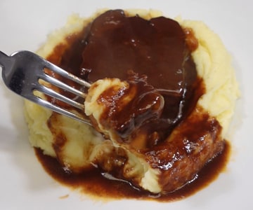 Succulent Braised Beef with Mashed Potatoes