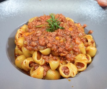 Pasta with Ragu Sauce