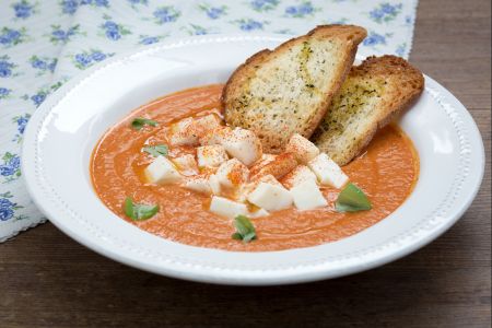 Roasted Tomato and Mozzarella Soup