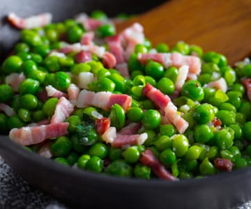 Stewed Peas with Bacon