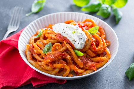 Pici with Cherry Tomatoes and Ricotta with Lemon Aroma