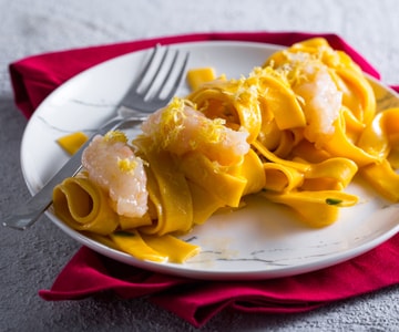 Tagliatelle with Lemon and Scampi