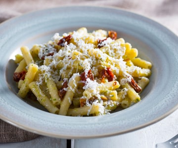 Pasta with Zucchini Pesto, Ricotta, and Sun-Dried Tomatoes