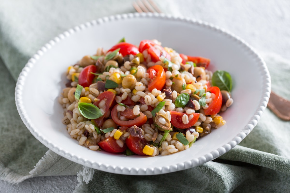 Barley Salad with Cherry Tomatoes, Corn, and Olives