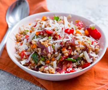 Farro Salad with Vegetables and Tuna