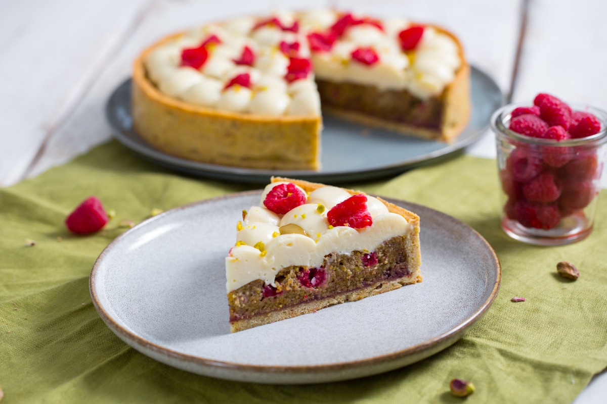 Pistachio Tart with Yogurt Namelaka Cream