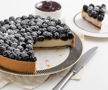 Blackberry Tart with White Chocolate Ganache