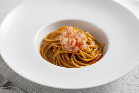 Spaghettoni with Raw Shrimp