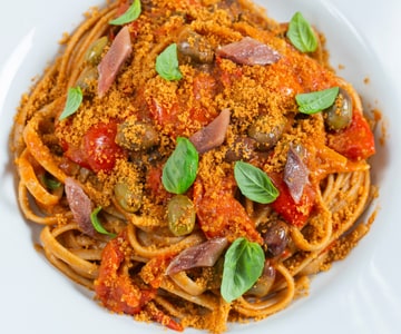 Stroncatura - Calabrian Pasta with Cherry Tomatoes and Anchovies