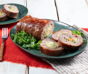 Meatloaf with speck and potatoes