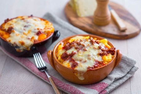 Polenta with sausage and cheese