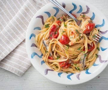 Pasta with Cherry Tomatoes and Anchovies