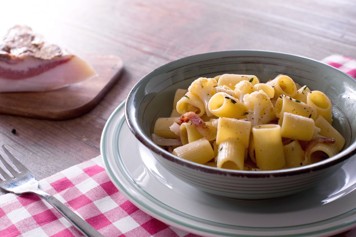 Pasta with Cauliflower and Guanciale