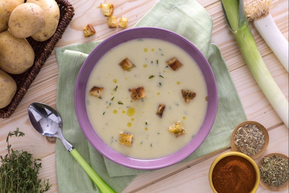 Leek velouté with tasty croutons