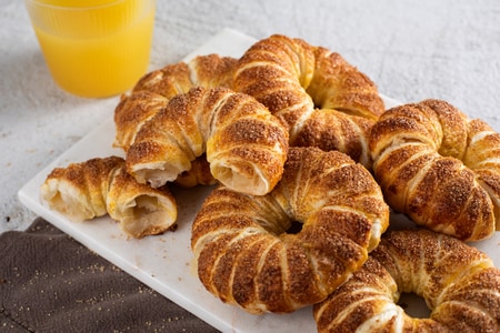 Apple Rings in Puff Pastry