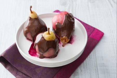 Pears with wine and chocolate