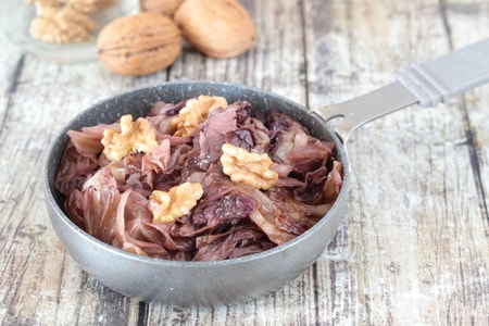 Radicchio in the pan