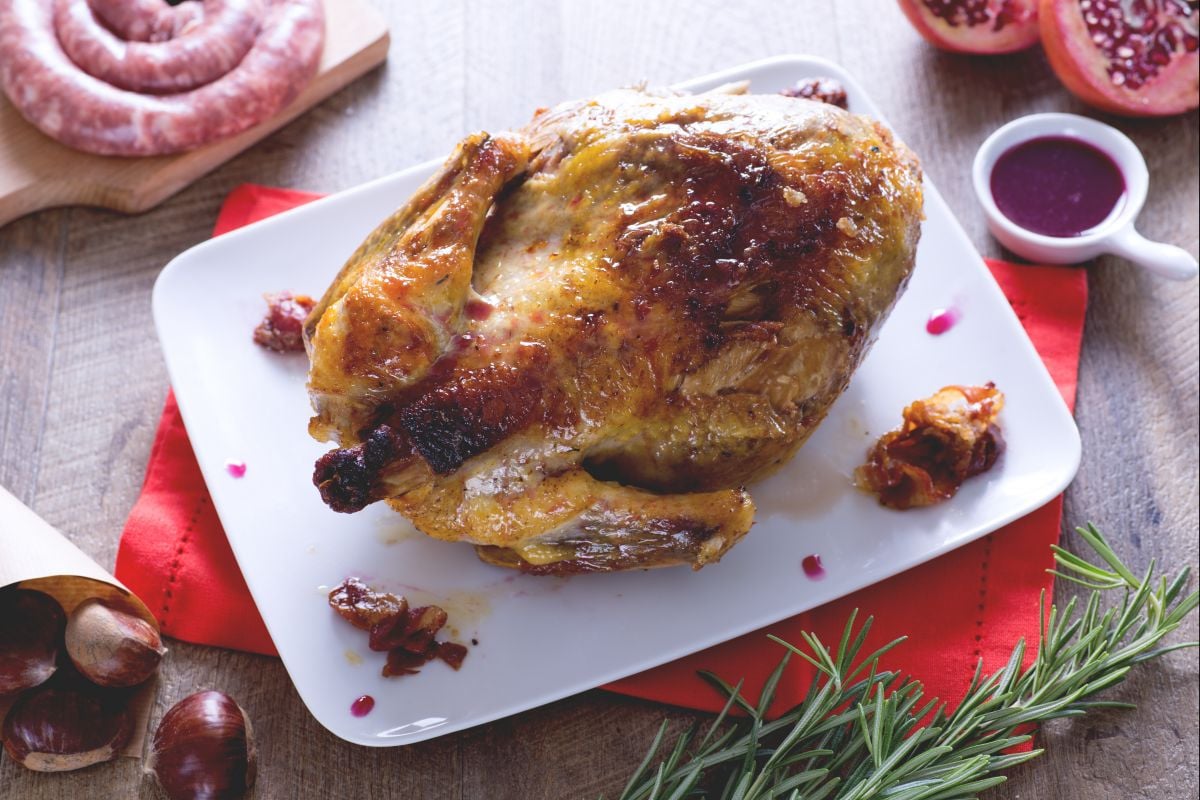 Guinea Fowl Stuffed with Chestnuts and Pomegranate Sauce