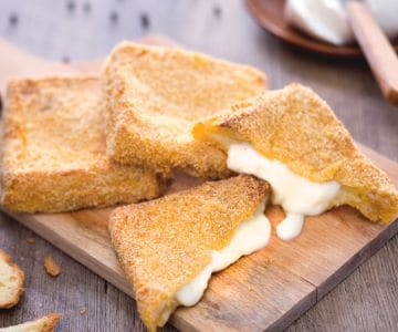 Baked Mozzarella in Carrozza