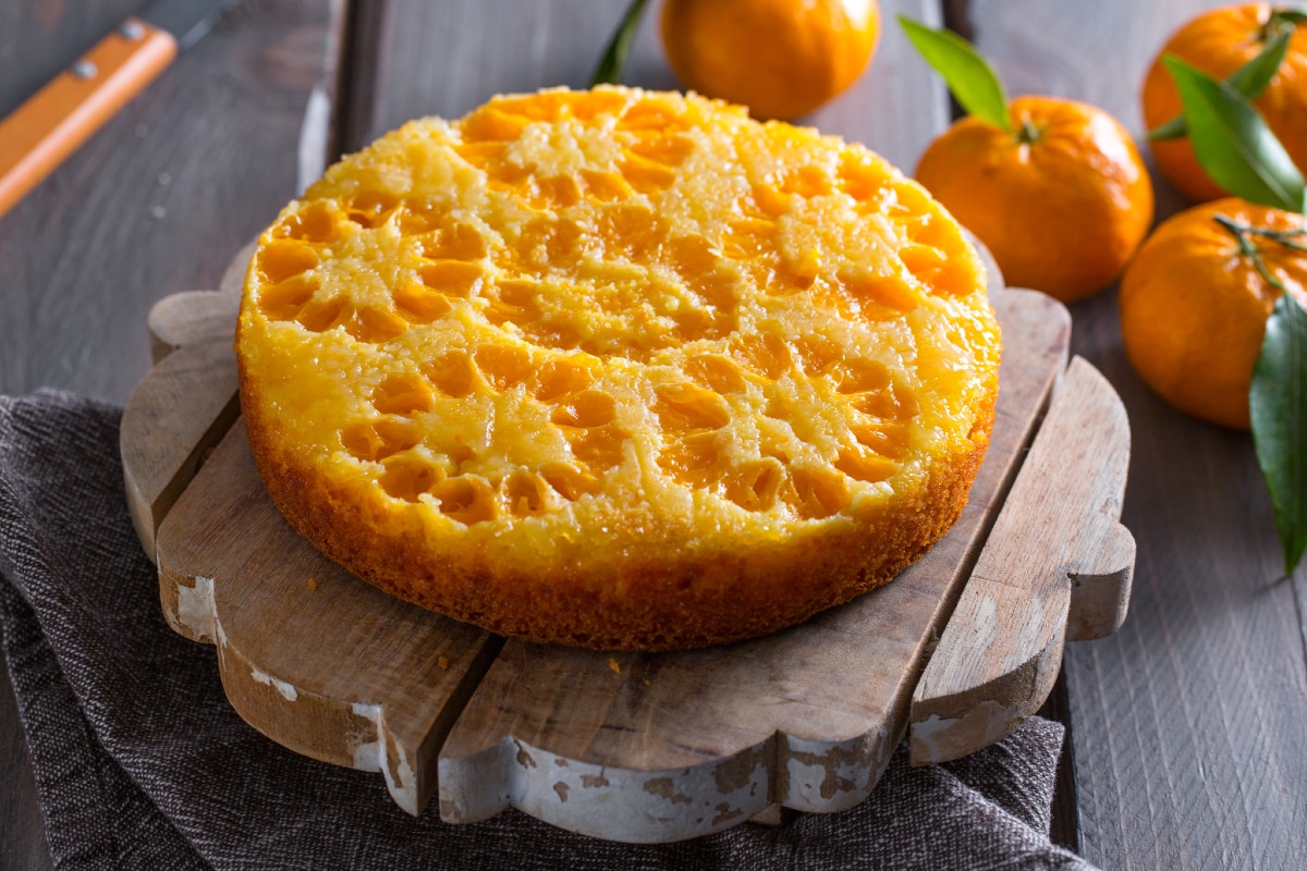 Upside-down Mandarin Cake