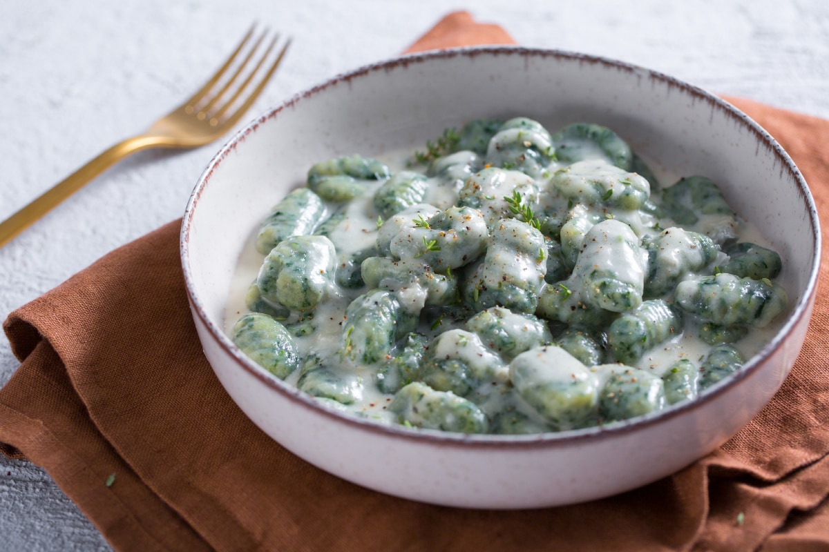 Green gnocchetti with gorgonzola