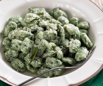 Ricotta and spinach gnocchi with brown butter and sage